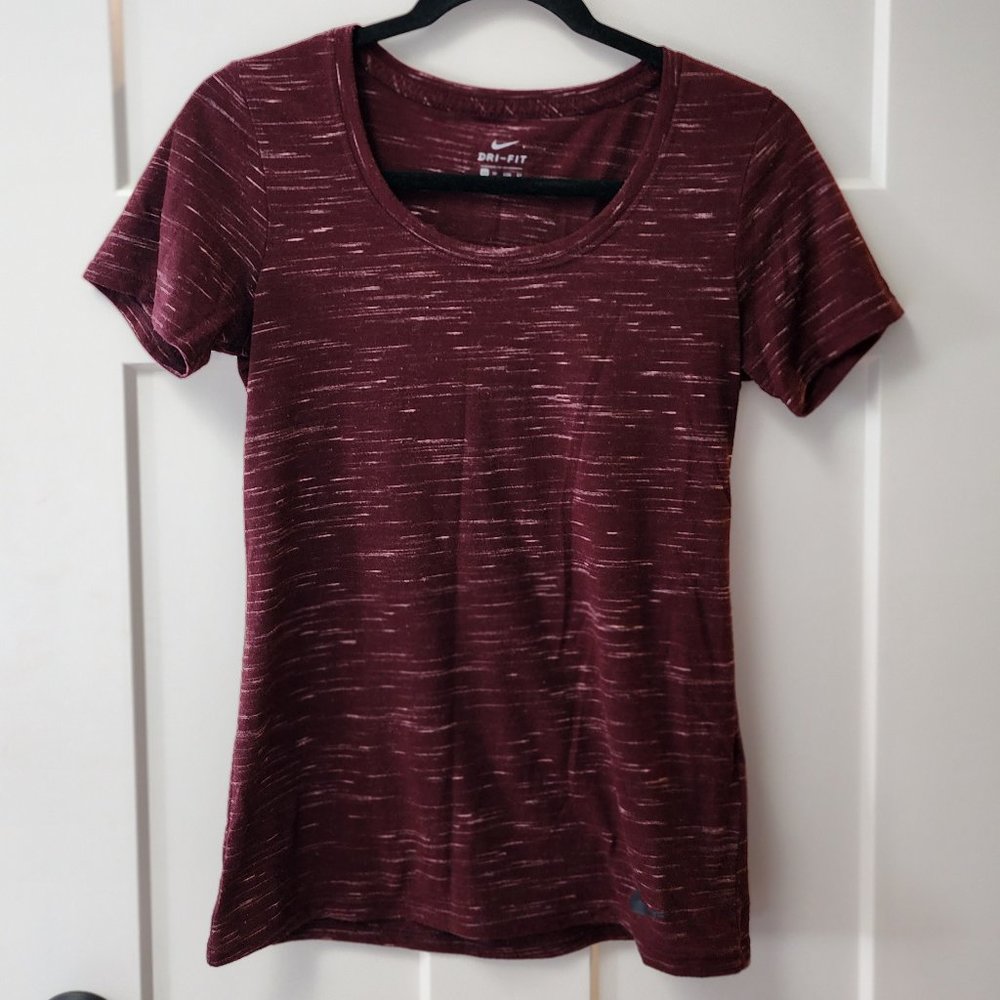 Nike Womens Dri-Fit Burgundy Legend Training Short Sleeve T Shirt Top